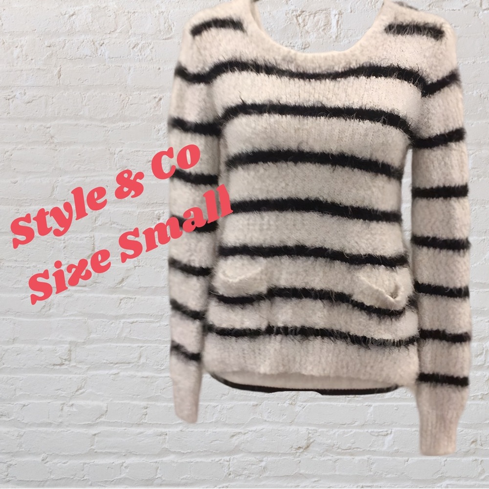 Style & Co - Women’s Striped Fuzzy Sweater w/Front Pockets, Small